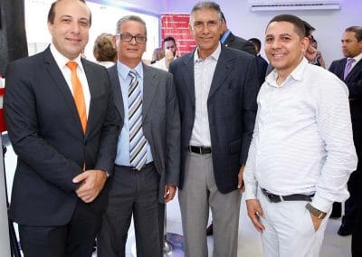 Invitados al acto de inauguración oficina comercial Bani