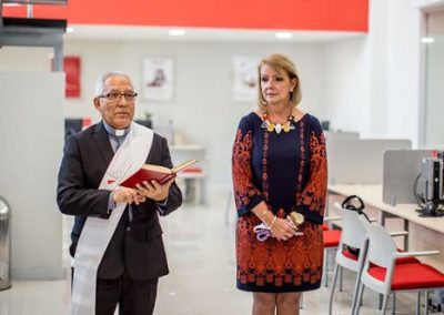 Colaboradores del Centro de Integral de Servicios MAPFRE BHD celebran Acto de Bendición