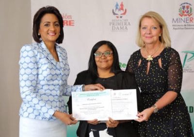 Despacho de la Primera Dama, MINERD y Fundación MAPFRE impulsan educación inclusiva en RD